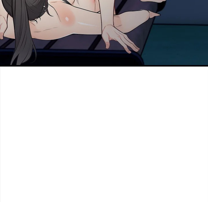 Trapped With My Boss - Chapter 17 Page 7