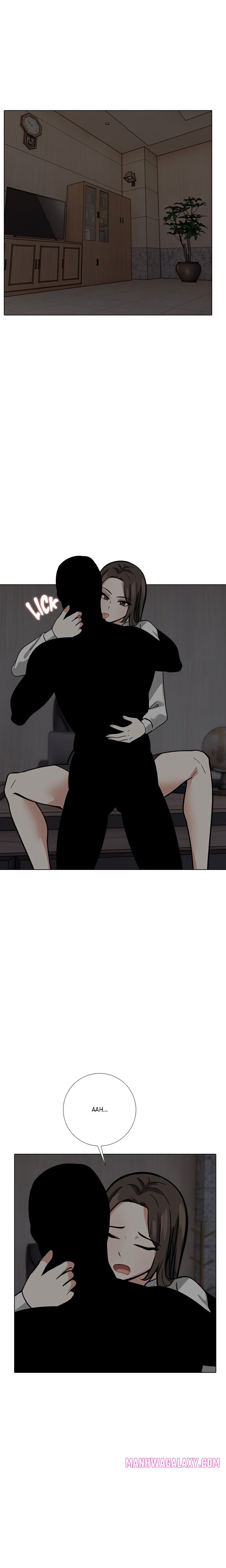 Locked With Her - Chapter 9 Page 1